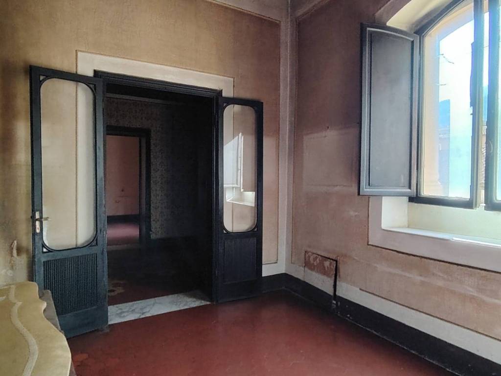 appartamento in vendita a Carrara in zona Centro Città