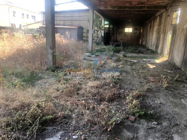 casa indipendente in vendita a Carrara in zona Marina di Carrara