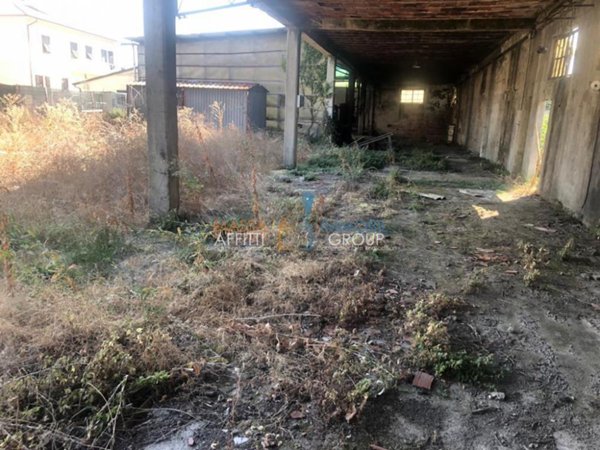 casa indipendente in vendita a Carrara in zona Marina di Carrara