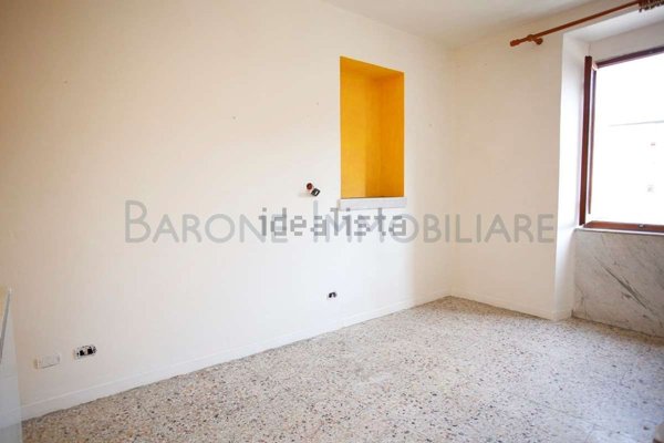 appartamento in vendita a Carrara