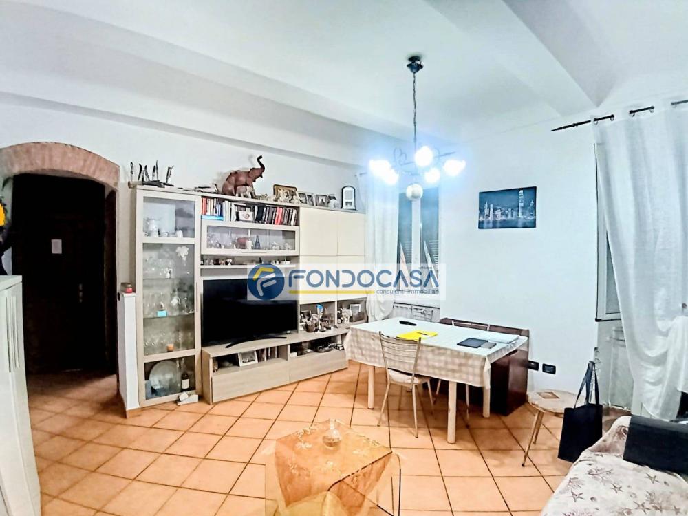 appartamento in vendita a Carrara in zona Centro Città