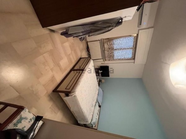 appartamento in vendita a Carrara in zona Marina di Carrara