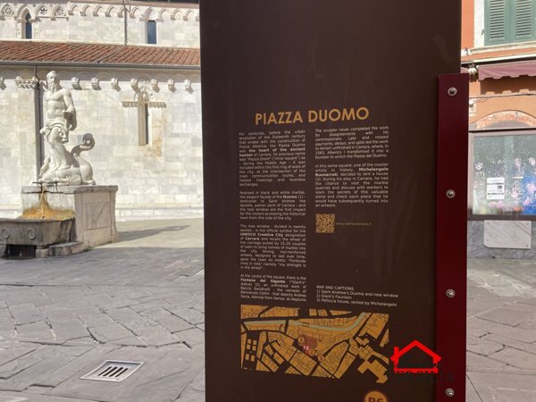 appartamento in vendita a Carrara in zona Centro Città