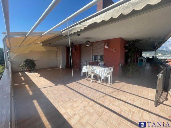 appartamento in vendita a Carrara in zona Marina di Carrara