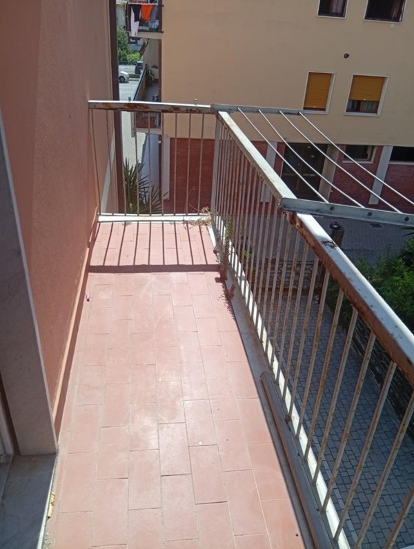 appartamento in vendita a Carrara in zona Centro Città