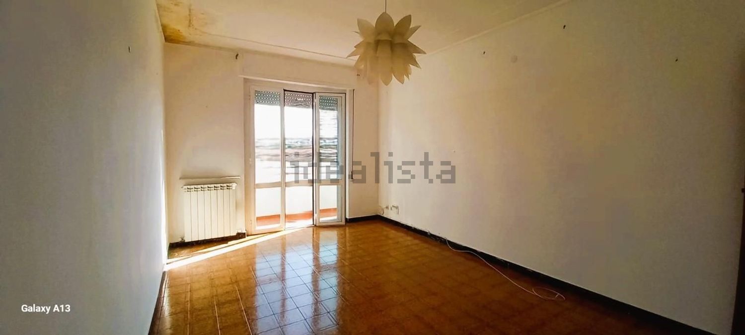 appartamento in vendita a Carrara in zona Marina di Carrara