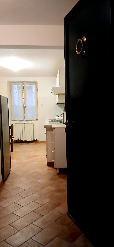 casa indipendente in vendita a Carrara