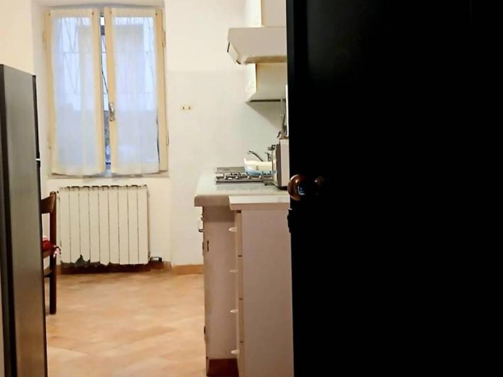 casa indipendente in vendita a Carrara in zona Centro Città