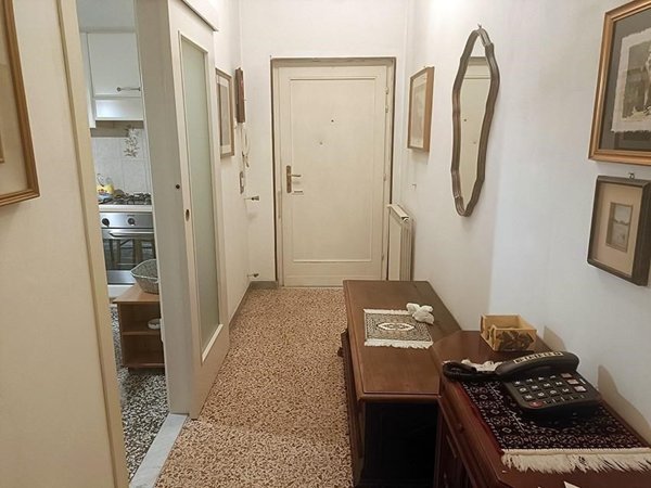 appartamento in vendita a Carrara in zona Bonascola