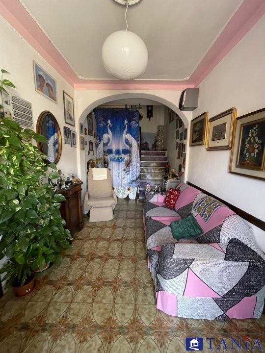 casa semindipendente in vendita a Carrara in zona Fossone