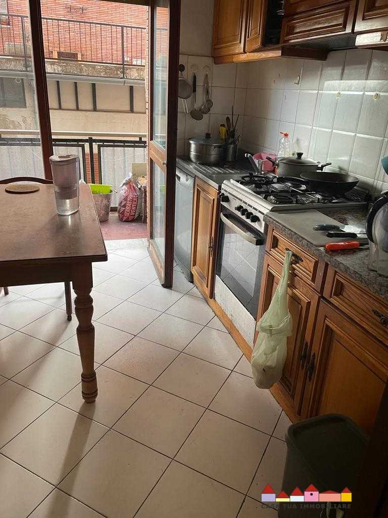 appartamento in vendita a Carrara in zona Fabbrica