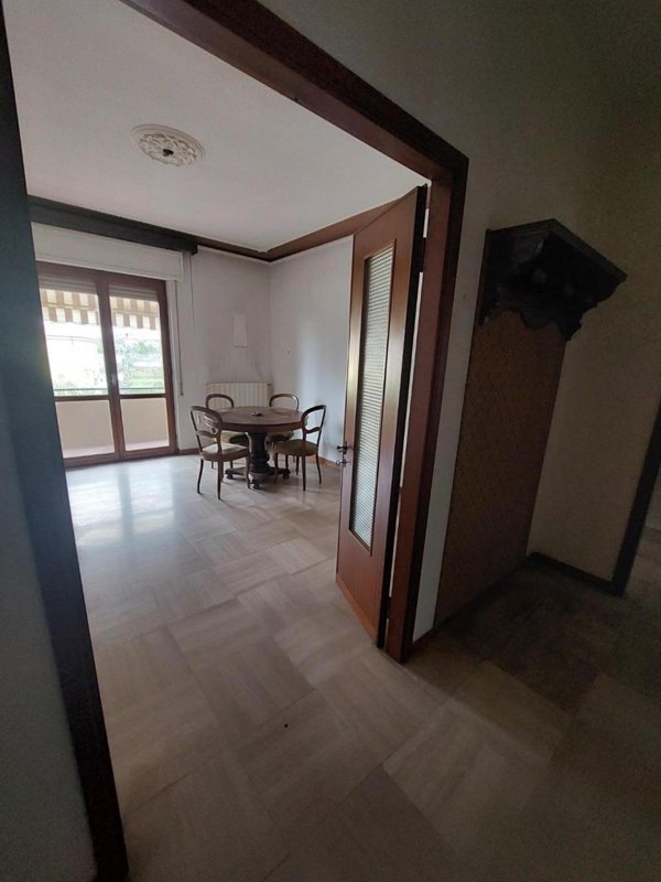 appartamento in vendita a Carrara