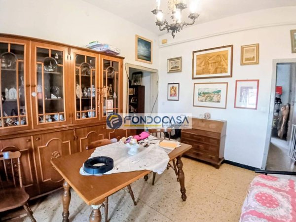 appartamento in vendita a Carrara in zona Marina di Carrara