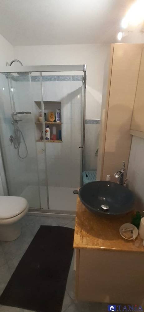 casa indipendente in vendita a Carrara in zona Bonascola