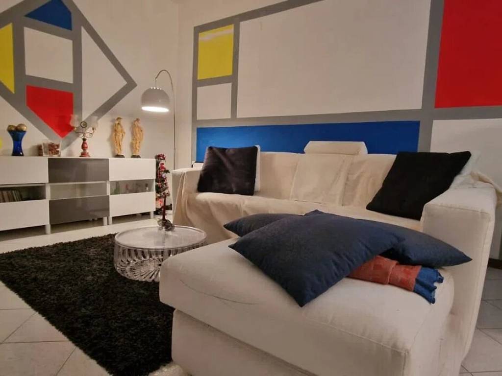 appartamento in vendita a Carrara
