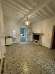 appartamento in vendita a Carrara in zona Colonnata
