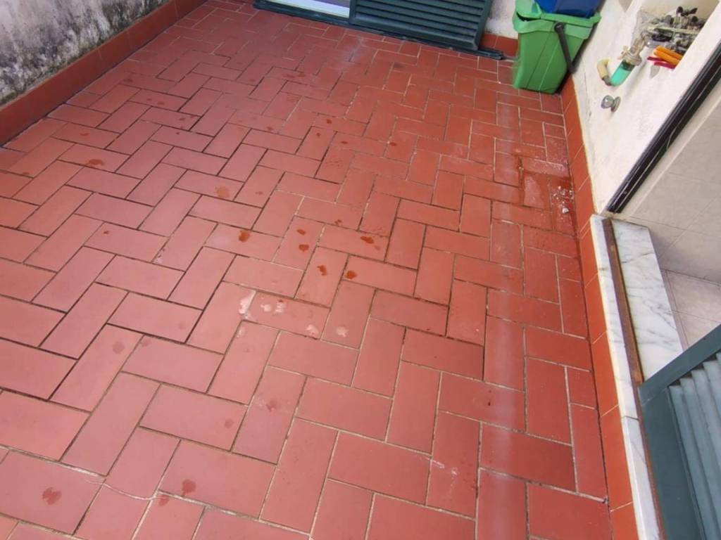 casa indipendente in vendita a Carrara in zona Marina di Carrara