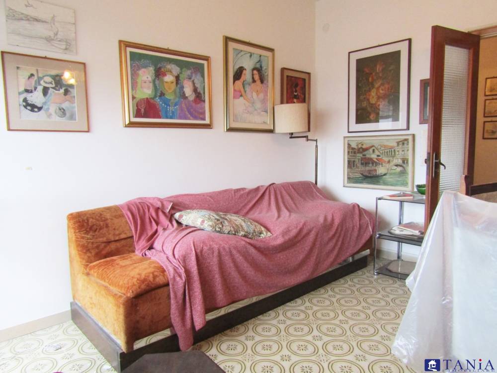 appartamento in vendita a Carrara