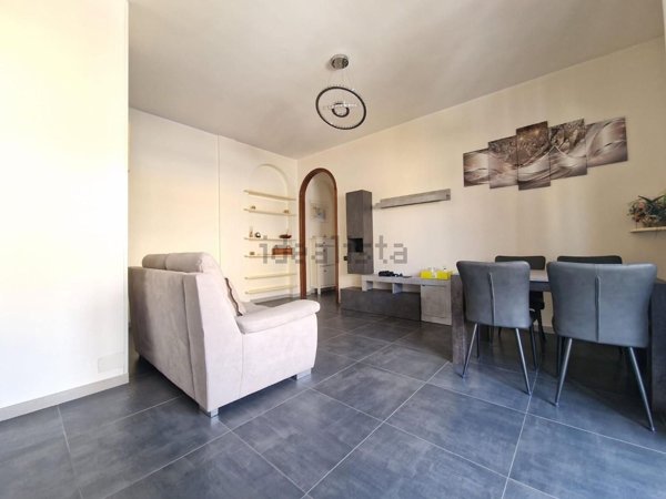 appartamento in vendita a Carrara in zona Marina di Carrara