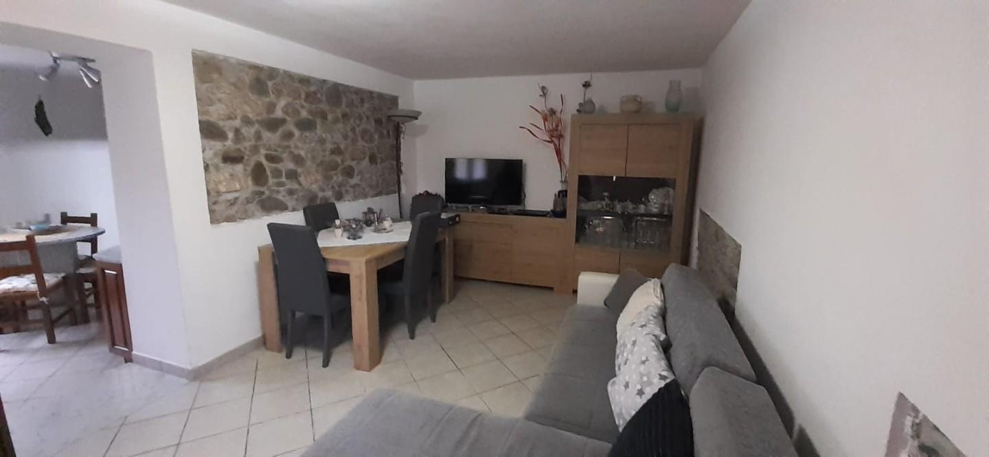 casa indipendente in vendita a Carrara in zona Bonascola