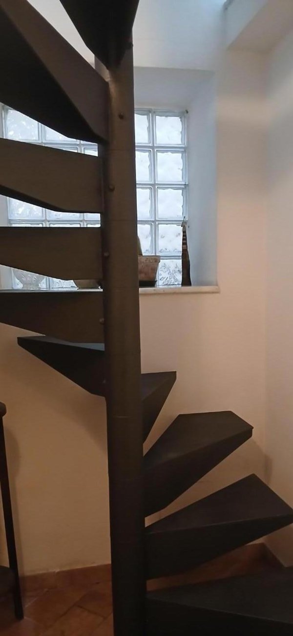 casa indipendente in vendita a Carrara