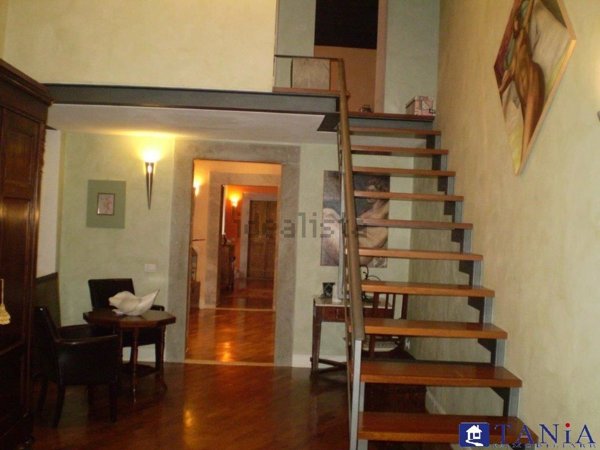 appartamento in vendita a Carrara in zona Centro Città