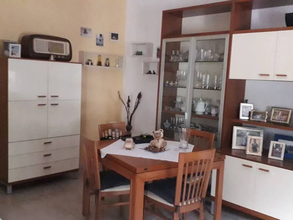 casa indipendente in vendita a Carrara in zona Centro Città