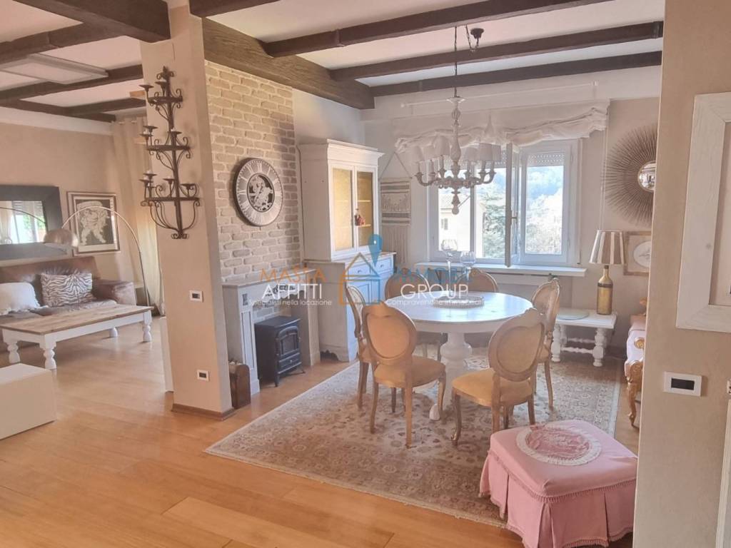 appartamento in vendita a Carrara