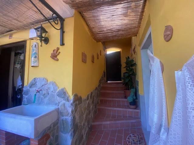 casa indipendente in vendita a Carrara in zona Gragnana