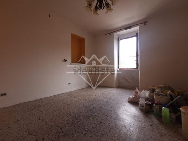 appartamento in vendita a Carrara