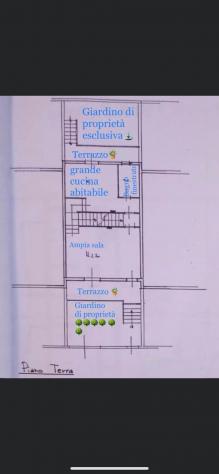 casa indipendente in vendita a Carrara in zona Avenza
