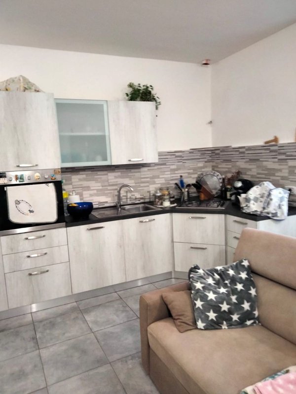 appartamento in vendita a Carrara in zona Nazzano