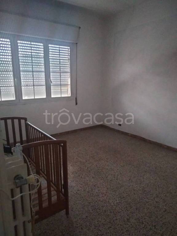 appartamento in vendita a Carrara in zona Bonascola