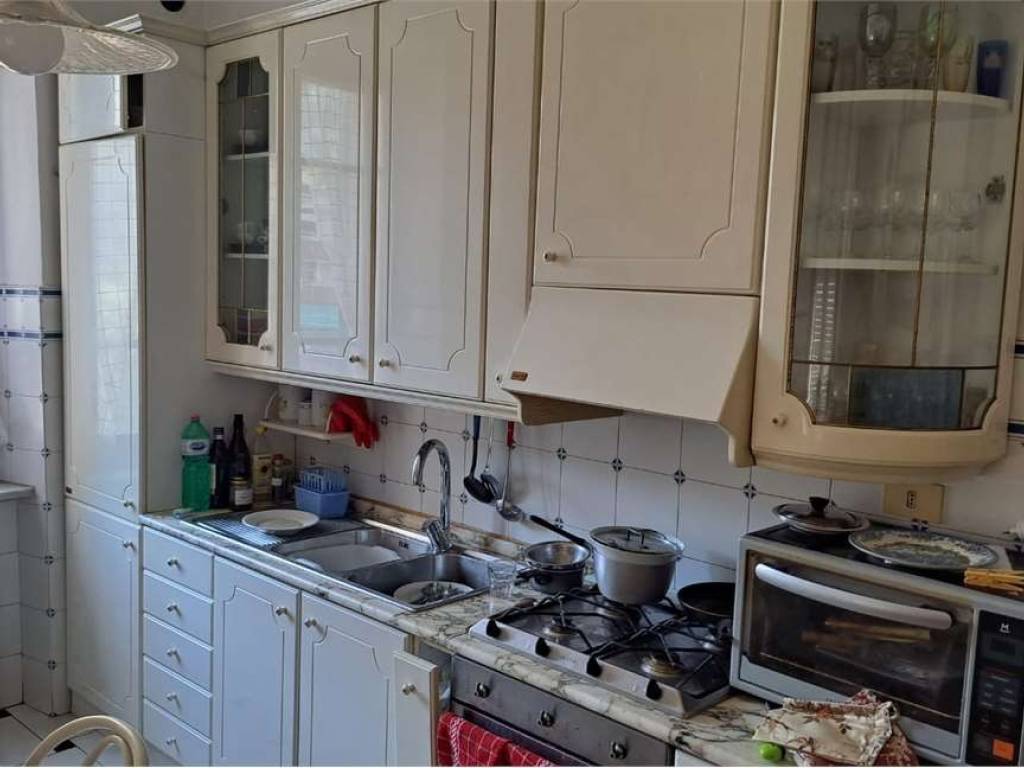 appartamento in vendita a Carrara in zona Centro Città