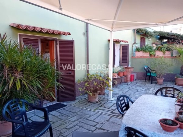 appartamento in vendita a Carrara