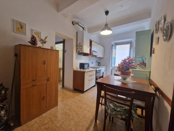 appartamento in vendita a Carrara in zona Centro Città