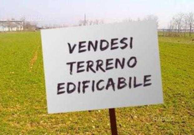 negozio in vendita a Carrara in zona Battilana