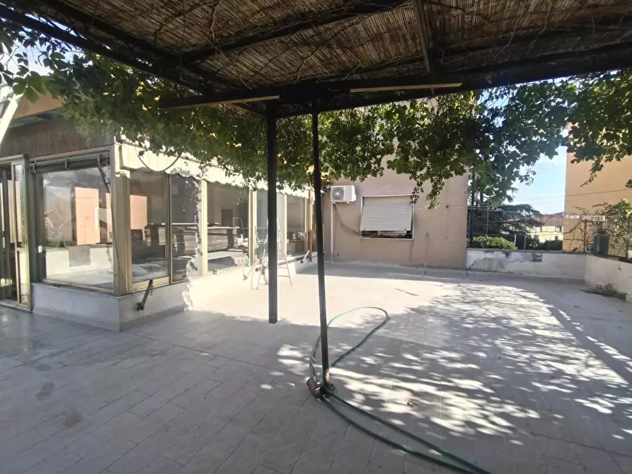 appartamento in vendita a Carrara in zona Avenza