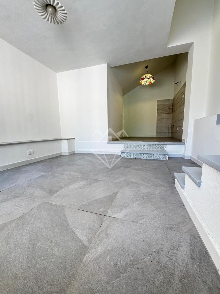 appartamento in vendita a Carrara in zona Marina di Carrara