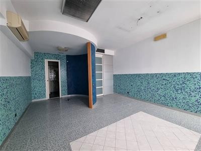 appartamento in vendita a Carrara in zona Centro Città
