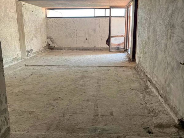 appartamento in vendita a Carrara in zona Stadio
