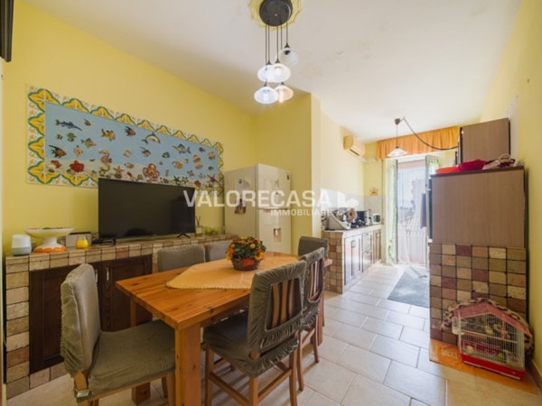 appartamento in vendita a Carrara in zona Marina di Carrara