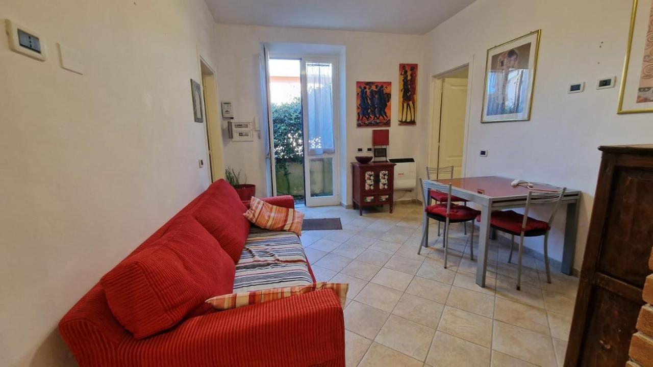 casa indipendente in vendita a Carrara in zona Marina di Carrara