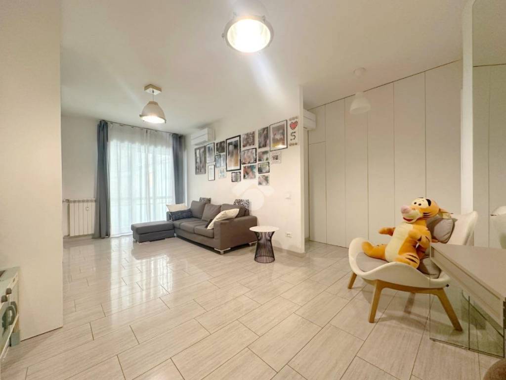 appartamento in vendita a Carrara in zona Marina di Carrara