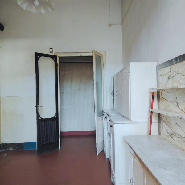 appartamento in vendita a Carrara