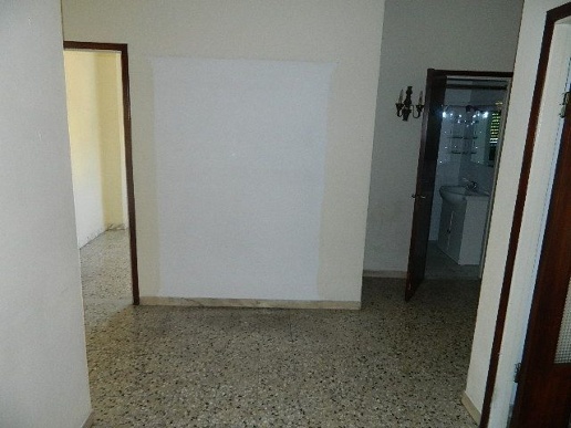 appartamento in vendita a Carrara in zona Avenza