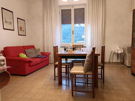 appartamento in vendita a Carrara in zona Centro Città