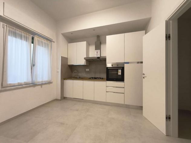 appartamento in vendita a Carrara in zona Marina di Carrara