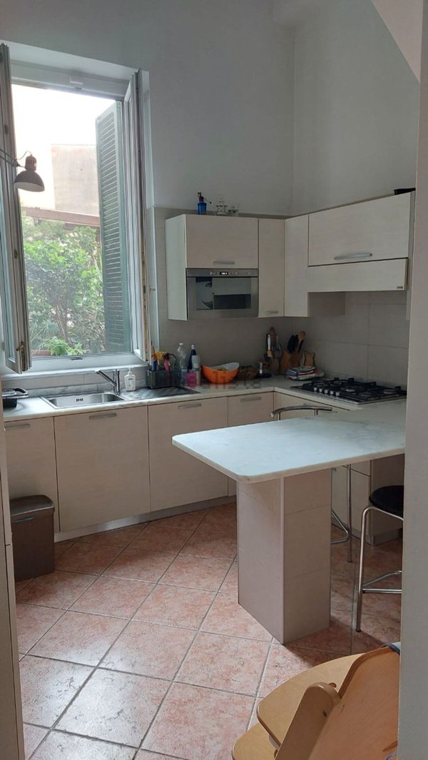 appartamento in vendita a Carrara in zona Centro Città