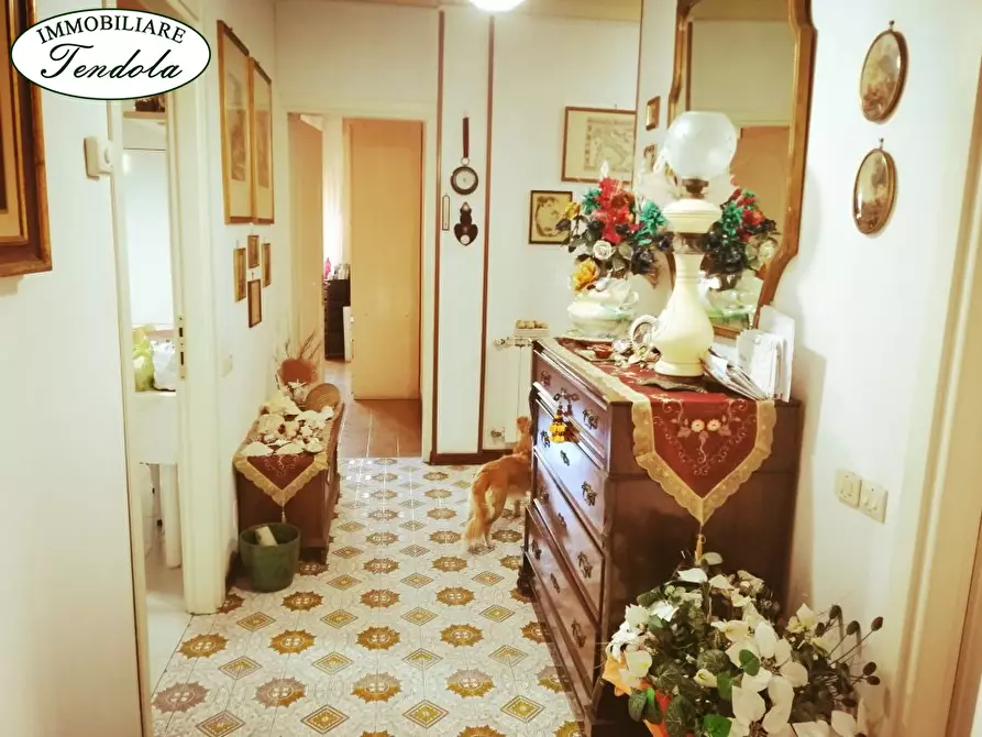 appartamento in vendita a Carrara in zona Marina di Carrara